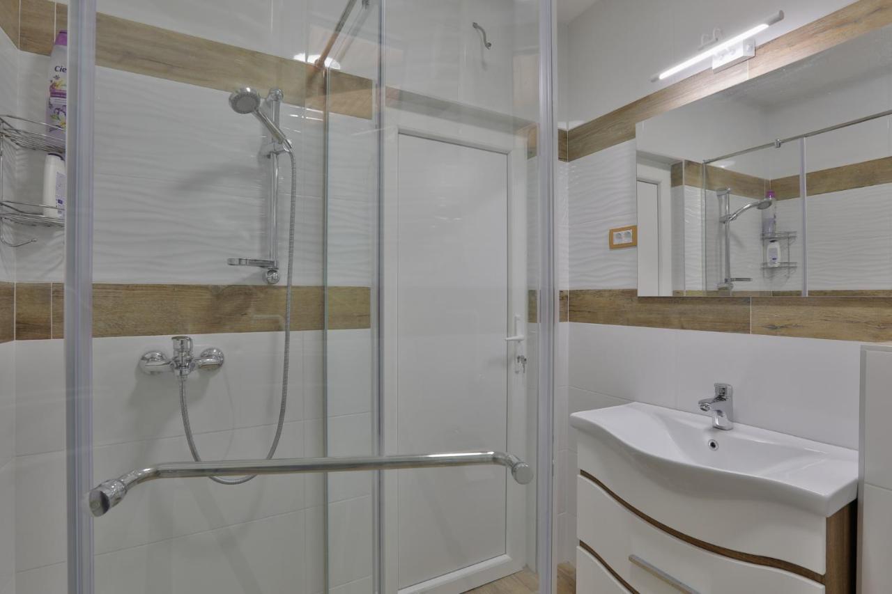 Aviator Apartments & Rooms Nikola Tesla Airport Belgrade Surčin Zewnętrze zdjęcie