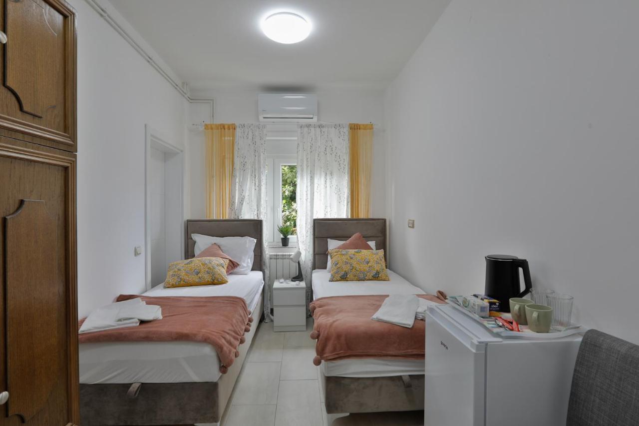 Aviator Apartments & Rooms Nikola Tesla Airport Belgrade Surčin Zewnętrze zdjęcie
