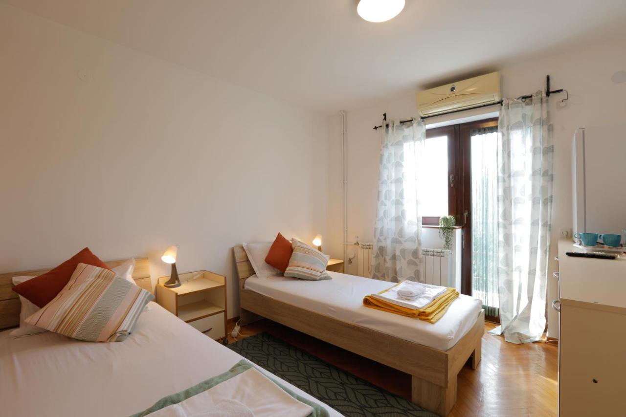 Aviator Apartments & Rooms Nikola Tesla Airport Belgrade Surčin Zewnętrze zdjęcie