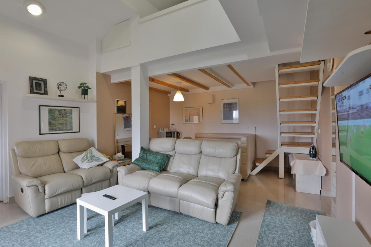 Aviator Apartments & Rooms Nikola Tesla Airport Belgrade Surčin Zewnętrze zdjęcie