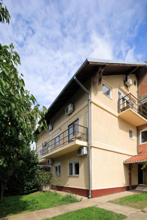 Aviator Apartments & Rooms Nikola Tesla Airport Belgrade Surčin Zewnętrze zdjęcie