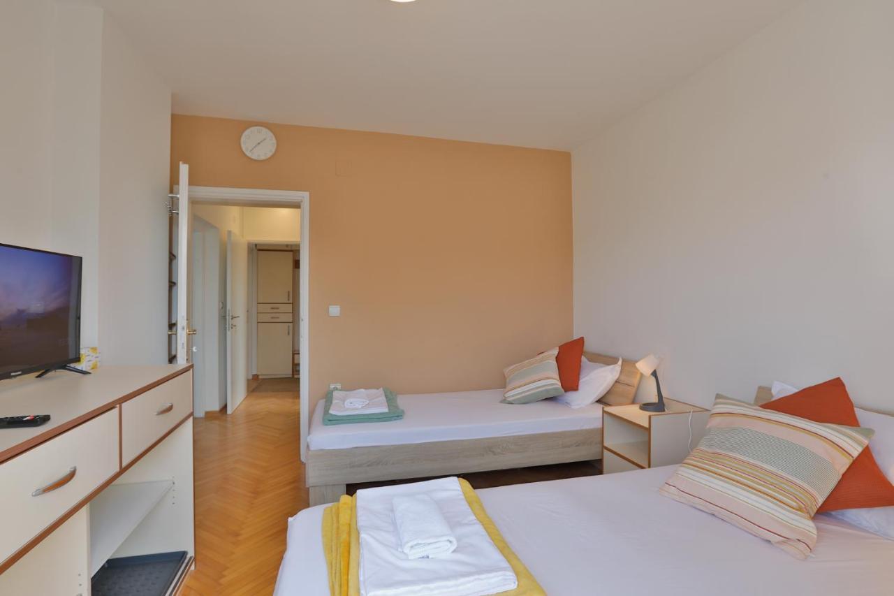 Aviator Apartments & Rooms Nikola Tesla Airport Belgrade Surčin Zewnętrze zdjęcie